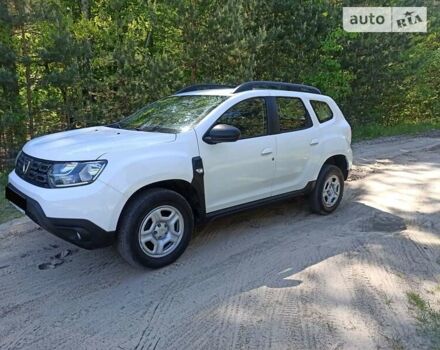 Белый Дачия Duster, объемом двигателя 1.5 л и пробегом 187 тыс. км за 12899 $, фото 2 на Automoto.ua