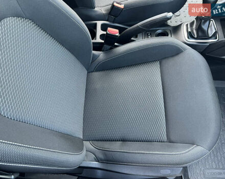 Білий Дачія Duster, об'ємом двигуна 1.5 л та пробігом 184 тис. км за 13600 $, фото 15 на Automoto.ua