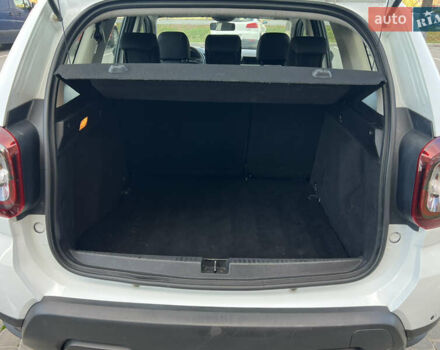 Білий Дачія Duster, об'ємом двигуна 1.5 л та пробігом 184 тис. км за 13600 $, фото 25 на Automoto.ua