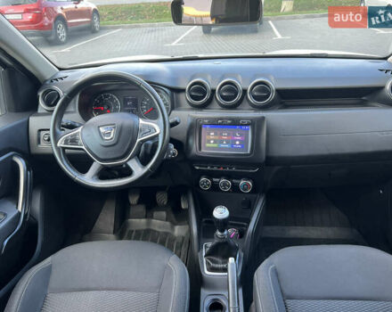 Білий Дачія Duster, об'ємом двигуна 1.5 л та пробігом 184 тис. км за 13600 $, фото 10 на Automoto.ua