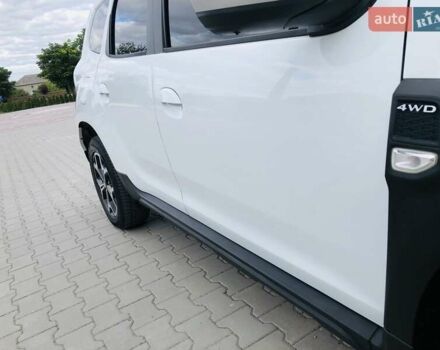 Белый Дачия Duster, объемом двигателя 1.5 л и пробегом 154 тыс. км за 15200 $, фото 15 на Automoto.ua