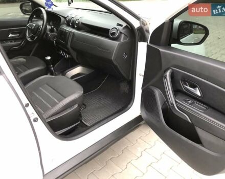 Белый Дачия Duster, объемом двигателя 1.5 л и пробегом 154 тыс. км за 15200 $, фото 41 на Automoto.ua