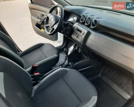 Белый Дачия Duster, объемом двигателя 1.46 л и пробегом 96 тыс. км за 13750 $, фото 32 на Automoto.ua