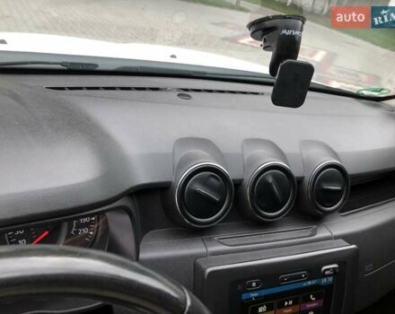Белый Дачия Duster, объемом двигателя 1.5 л и пробегом 154 тыс. км за 15200 $, фото 29 на Automoto.ua