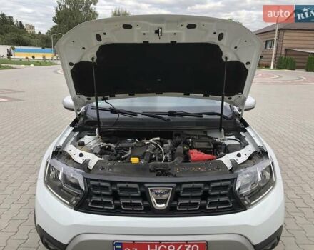 Белый Дачия Duster, объемом двигателя 1.5 л и пробегом 154 тыс. км за 15200 $, фото 43 на Automoto.ua