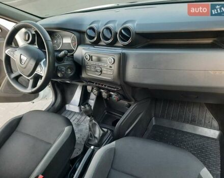 Белый Дачия Duster, объемом двигателя 1.46 л и пробегом 96 тыс. км за 13750 $, фото 12 на Automoto.ua