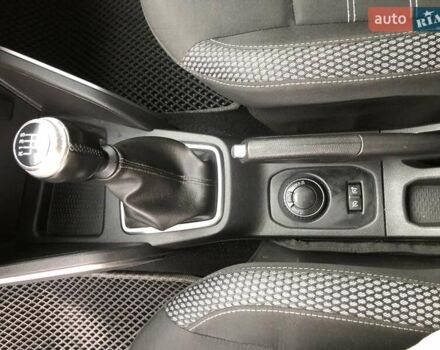 Белый Дачия Duster, объемом двигателя 1.5 л и пробегом 154 тыс. км за 15200 $, фото 20 на Automoto.ua