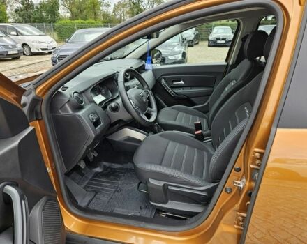 Белый Дачия Duster, объемом двигателя 1.5 л и пробегом 93 тыс. км за 4850 $, фото 4 на Automoto.ua