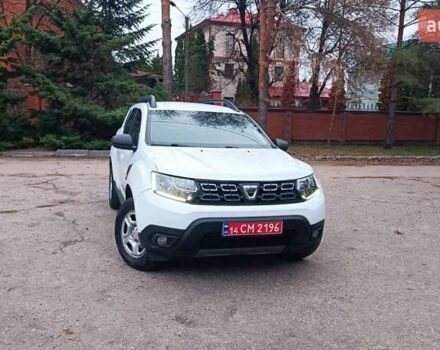 Белый Дачия Duster, объемом двигателя 1.5 л и пробегом 122 тыс. км за 14700 $, фото 2 на Automoto.ua