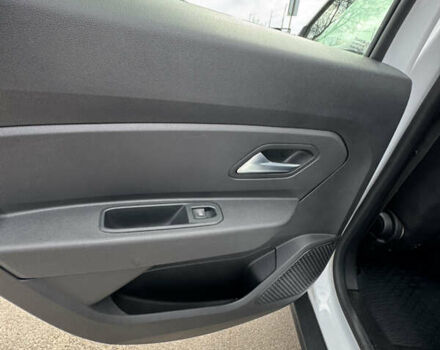 Белый Дачия Duster, объемом двигателя 1.5 л и пробегом 148 тыс. км за 17900 $, фото 27 на Automoto.ua