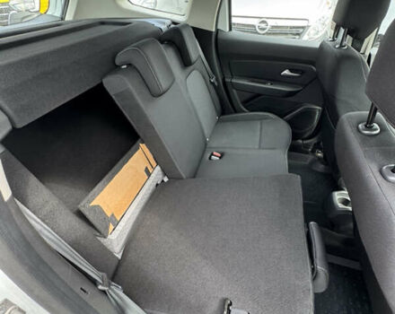 Белый Дачия Duster, объемом двигателя 1.5 л и пробегом 148 тыс. км за 17900 $, фото 33 на Automoto.ua