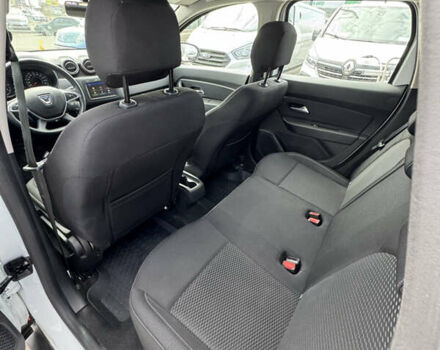 Белый Дачия Duster, объемом двигателя 1.5 л и пробегом 148 тыс. км за 17900 $, фото 28 на Automoto.ua
