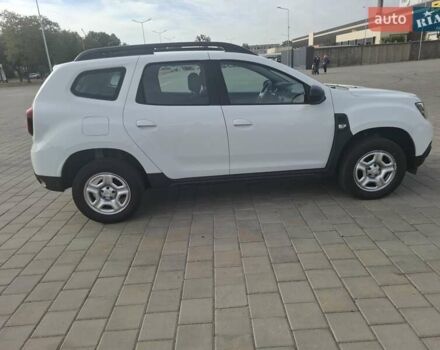Белый Дачия Duster, объемом двигателя 1.5 л и пробегом 148 тыс. км за 16100 $, фото 5 на Automoto.ua
