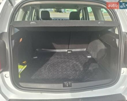 Белый Дачия Duster, объемом двигателя 1.5 л и пробегом 148 тыс. км за 16100 $, фото 17 на Automoto.ua