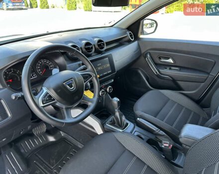 Белый Дачия Duster, объемом двигателя 1.3 л и пробегом 68 тыс. км за 15700 $, фото 14 на Automoto.ua