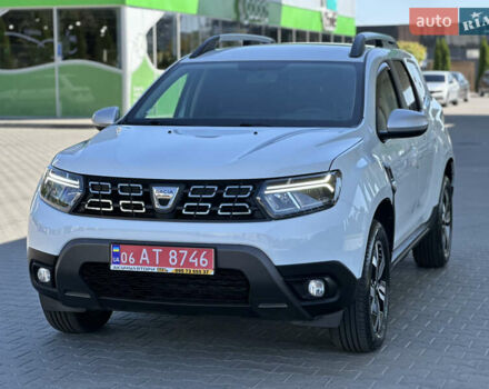 Белый Дачия Duster, объемом двигателя 1.3 л и пробегом 68 тыс. км за 15700 $, фото 2 на Automoto.ua