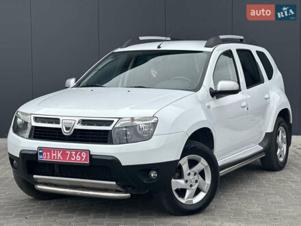 Дачия Duster 2010 в Луцке на Automoto.ua Белый Дачия Duster, объемом двигателя 1.6 л и пробегом 243 тыс. км за 8750 $, фото 1 на Automoto.ua