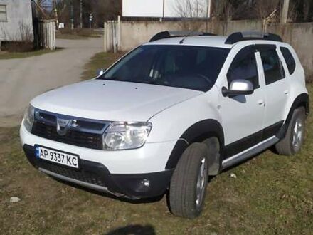 Белый Дачия Duster, объемом двигателя 1.5 л и пробегом 158 тыс. км за 8500 $, фото 1 на Automoto.ua