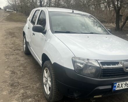Белый Дачия Duster, объемом двигателя 1.6 л и пробегом 270 тыс. км за 4600 $, фото 1 на Automoto.ua