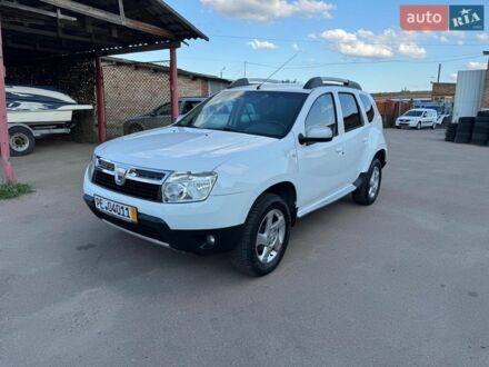 Белый Дачия Duster, объемом двигателя 1.6 л и пробегом 239 тыс. км за 7999 $, фото 1 на Automoto.ua