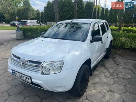 Дачия Duster 2010 в Львове на Automoto.ua Белый Дачия Duster, объемом двигателя 1.6 л и пробегом 236 тыс. км за 6300 $, фото 1 на Automoto.ua
