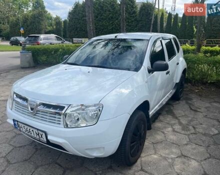 Белый Дачия Duster, объемом двигателя 1.6 л и пробегом 236 тыс. км за 6300 $, фото 1 на Automoto.ua