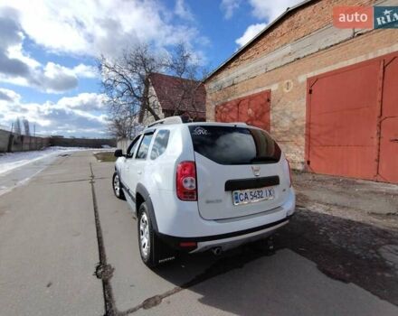 Белый Дачия Duster, объемом двигателя 1.5 л и пробегом 224 тыс. км за 9000 $, фото 1 на Automoto.ua