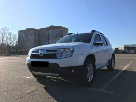 Білий Дачія Duster, об'ємом двигуна 1 л та пробігом 121 тис. км за 9400 $, фото 1 на Automoto.ua