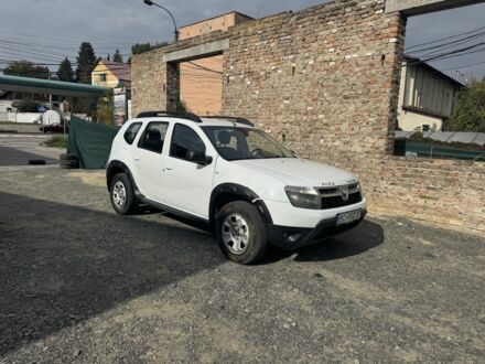 Белый Дачия Duster, объемом двигателя 1.6 л и пробегом 215 тыс. км за 7004 $, фото 1 на Automoto.ua