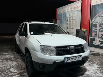 Білий Дачія Duster, об'ємом двигуна 1.5 л та пробігом 282 тис. км за 7200 $, фото 1 на Automoto.ua