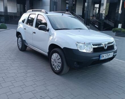 Белый Дачия Duster, объемом двигателя 1.6 л и пробегом 125 тыс. км за 6950 $, фото 1 на Automoto.ua