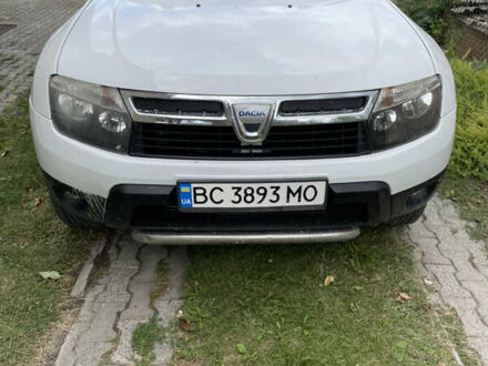 Дачия Duster 2011 в Радехове на Automoto.ua Белый Дачия Duster, объемом двигателя 1.5 л и пробегом 190 тыс. км за 7000 $, фото 1 на Automoto.ua