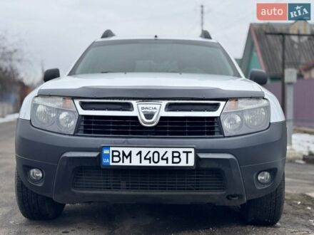 Белый Дачия Duster, объемом двигателя 1.6 л и пробегом 163 тыс. км за 8850 $, фото 1 на Automoto.ua