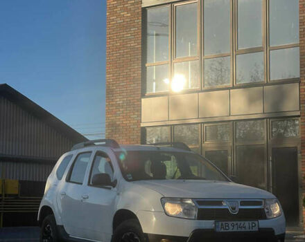 Белый Дачия Duster, объемом двигателя 1.5 л и пробегом 298 тыс. км за 7999 $, фото 1 на Automoto.ua