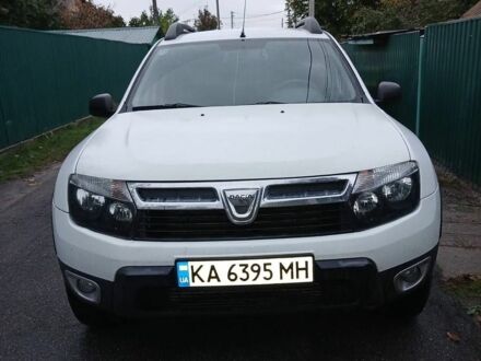 Белый Дачия Duster, объемом двигателя 1.46 л и пробегом 269 тыс. км за 9000 $, фото 1 на Automoto.ua