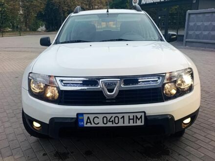 Белый Дачия Duster, объемом двигателя 1.6 л и пробегом 210 тыс. км за 7500 $, фото 1 на Automoto.ua