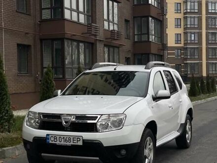 Белый Дачия Duster, объемом двигателя 1.46 л и пробегом 238 тыс. км за 7300 $, фото 1 на Automoto.ua