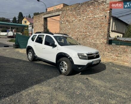 Белый Дачия Duster, объемом двигателя 1.6 л и пробегом 215 тыс. км за 6999 $, фото 1 на Automoto.ua