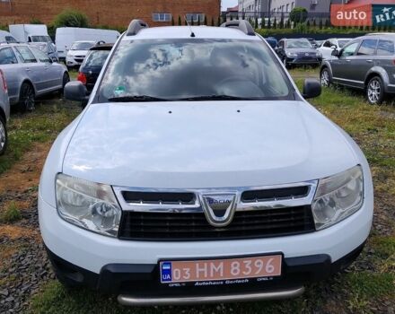 Білий Дачія Duster, об'ємом двигуна 1.6 л та пробігом 233 тис. км за 6700 $, фото 1 на Automoto.ua