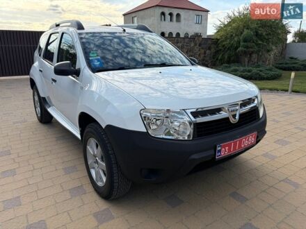 Білий Дачія Duster, об'ємом двигуна 1.6 л та пробігом 181 тис. км за 8200 $, фото 1 на Automoto.ua