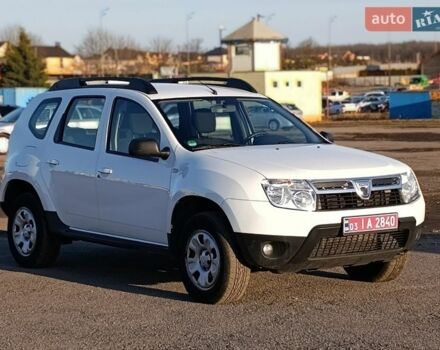 Белый Дачия Duster, объемом двигателя 1.6 л и пробегом 108 тыс. км за 8999 $, фото 1 на Automoto.ua