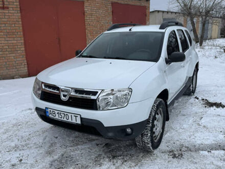 Білий Дачія Duster, об'ємом двигуна 1.6 л та пробігом 174 тис. км за 8500 $, фото 1 на Automoto.ua