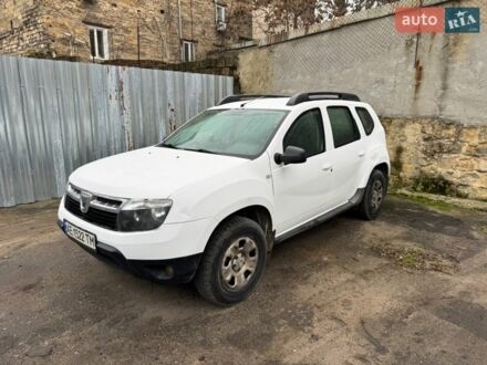 Белый Дачия Duster, объемом двигателя 1.6 л и пробегом 261 тыс. км за 5500 $, фото 1 на Automoto.ua