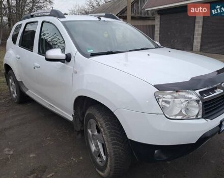 Білий Дачія Duster, об'ємом двигуна 1.6 л та пробігом 180 тис. км за 8200 $, фото 1 на Automoto.ua