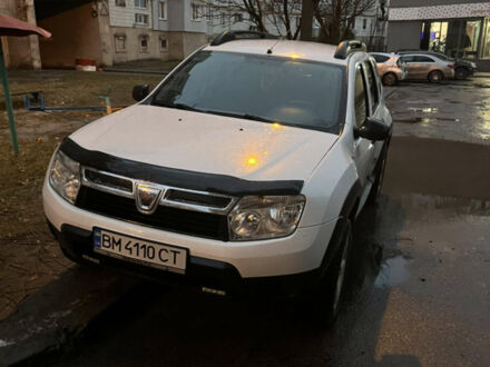 Белый Дачия Duster, объемом двигателя 1.5 л и пробегом 235 тыс. км за 7300 $, фото 1 на Automoto.ua