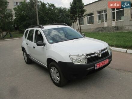 Білий Дачія Duster, об'ємом двигуна 1.6 л та пробігом 223 тис. км за 8300 $, фото 1 на Automoto.ua