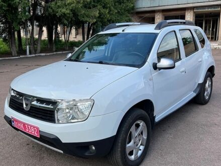 Белый Дачия Duster, объемом двигателя 1.5 л и пробегом 221 тыс. км за 8500 $, фото 1 на Automoto.ua