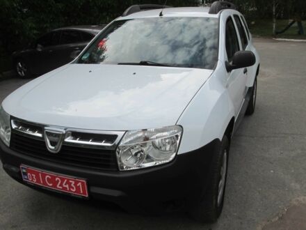 Білий Дачія Duster, об'ємом двигуна 1.6 л та пробігом 243 тис. км за 8300 $, фото 1 на Automoto.ua