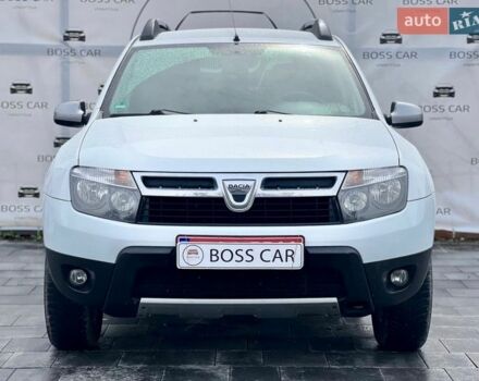 Белый Дачия Duster, объемом двигателя 1.6 л и пробегом 190 тыс. км за 10999 $, фото 1 на Automoto.ua