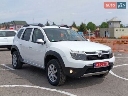 Белый Дачия Duster, объемом двигателя 1.5 л и пробегом 225 тыс. км за 9500 $, фото 1 на Automoto.ua
